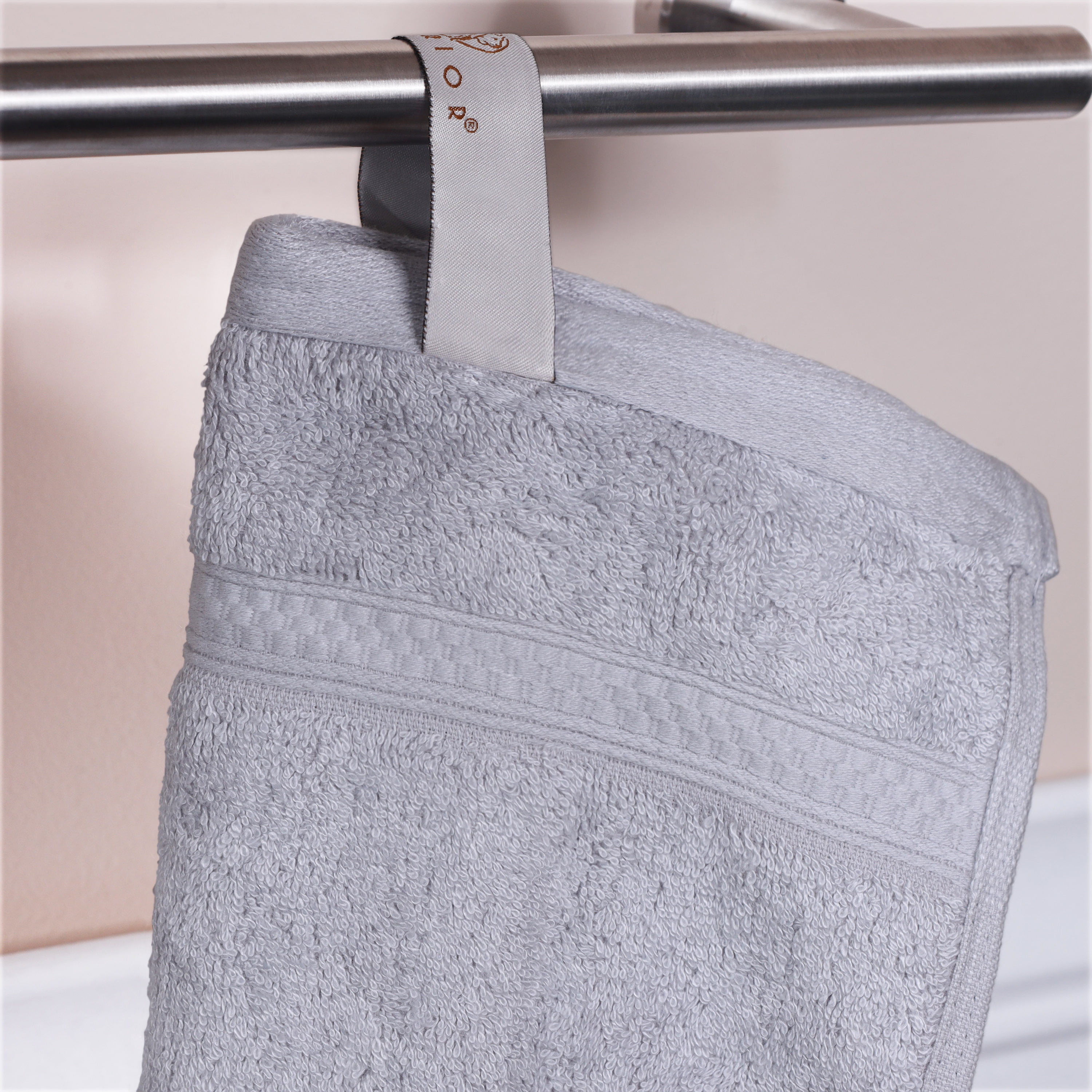 Meadowcove Rayon from Bamboo/Cotton Blend 6-Piece Face Hand, and Bath Towels Set , Chrome by Blue Nile Mills