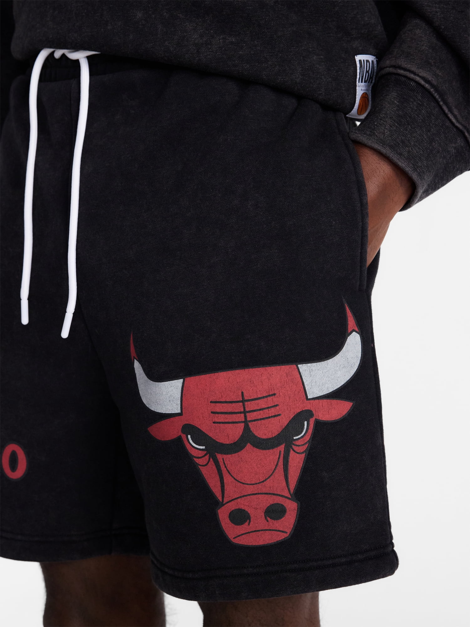 NBA, Men's & Big Men's Graphic Fleece Shorts, Chicago Bulls, Sizes XS-3XL