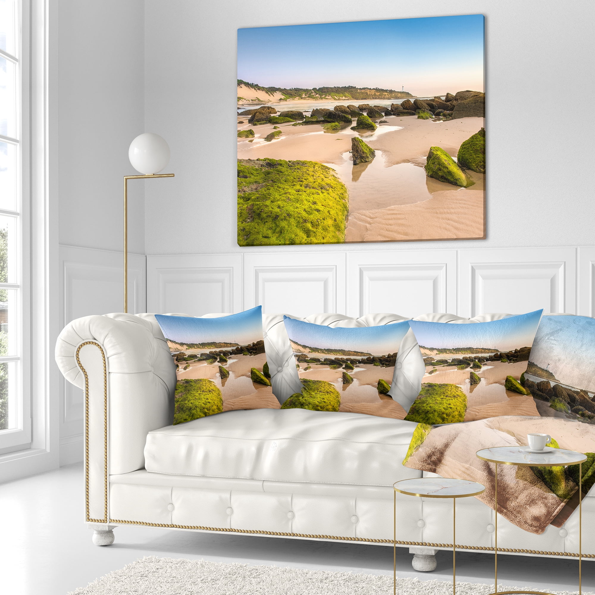 Designart Green Rocky Seashore at Norah Head - Seashore Throw Pillow - 18x18