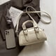 thumbnail image 3 of Bolso Mano Retro Hobo para Mujer Cruzado Cuero PU Diario () Blanco, 3 of 7