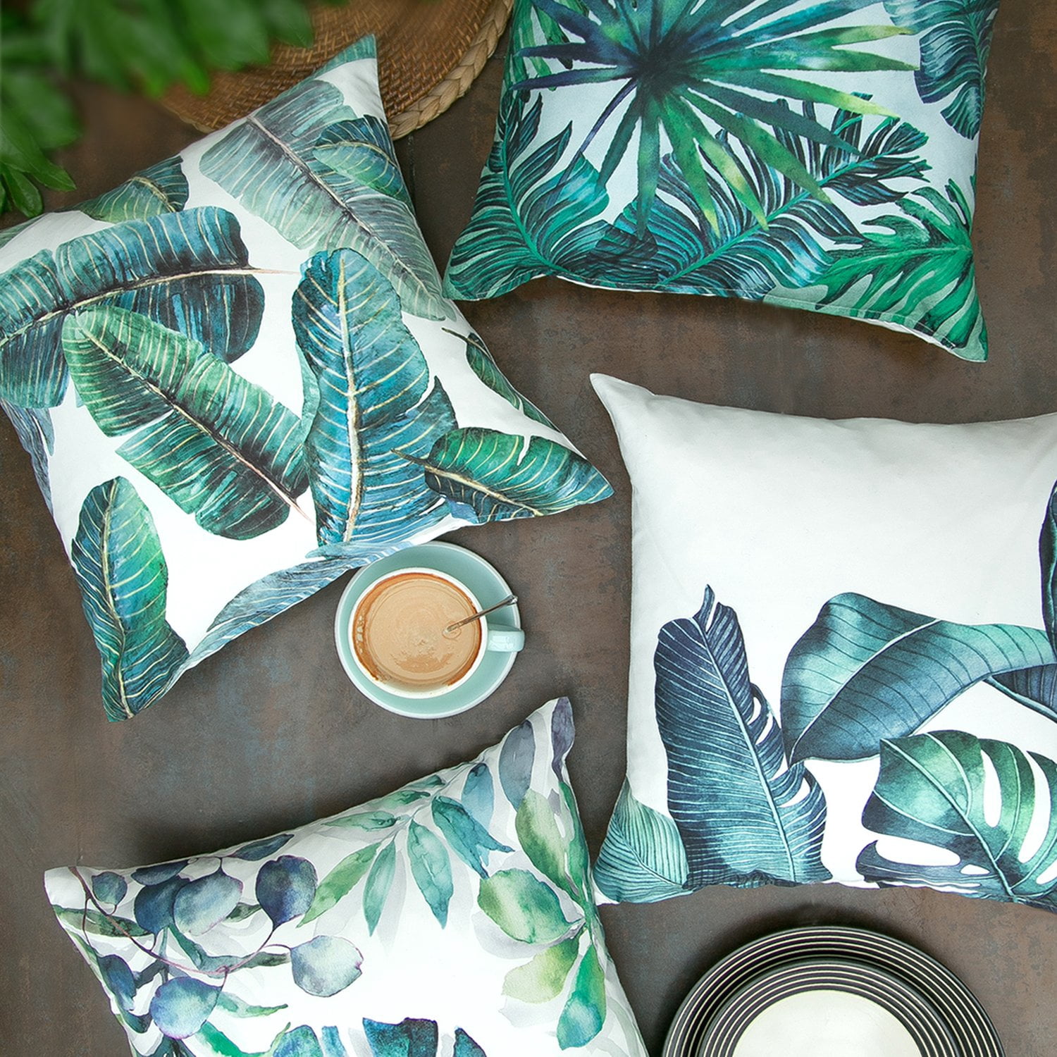 Phantoscope 18" x 18" Modern Green Leaves Tropical Polyester Throw Pillow , ( 4 Count)