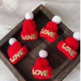 thumbnail image 4 of Gorro de Navidad para decoración de tartas, Mini sombrero para piruleta, tapas de botella de caramelo, mesa de postre, manualidades, venta al por mayor, 1 unidad, 4 of 4