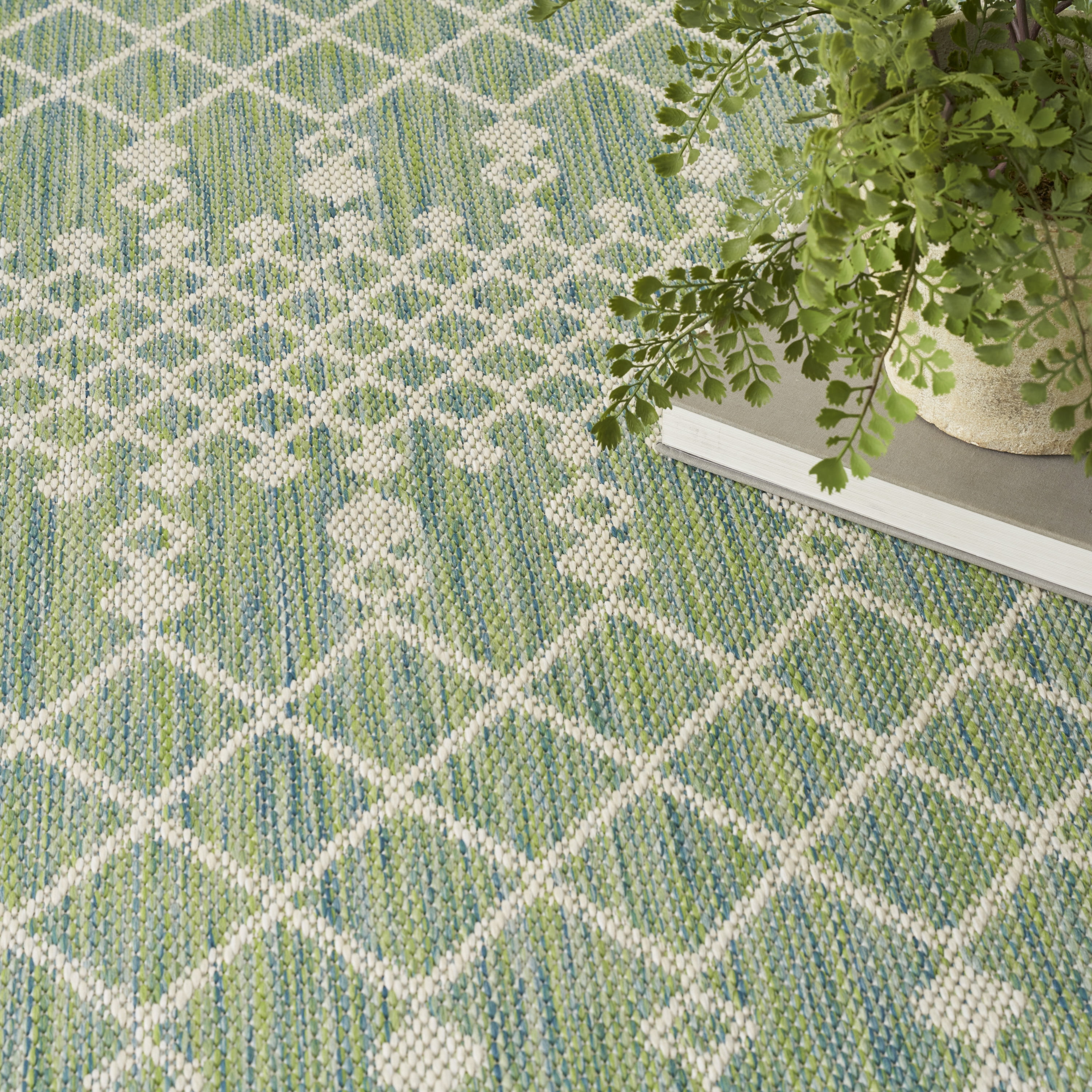 Nourison Positano Indoor/Outdoor Blue Green 5' x 7' Area Rug (5x7)