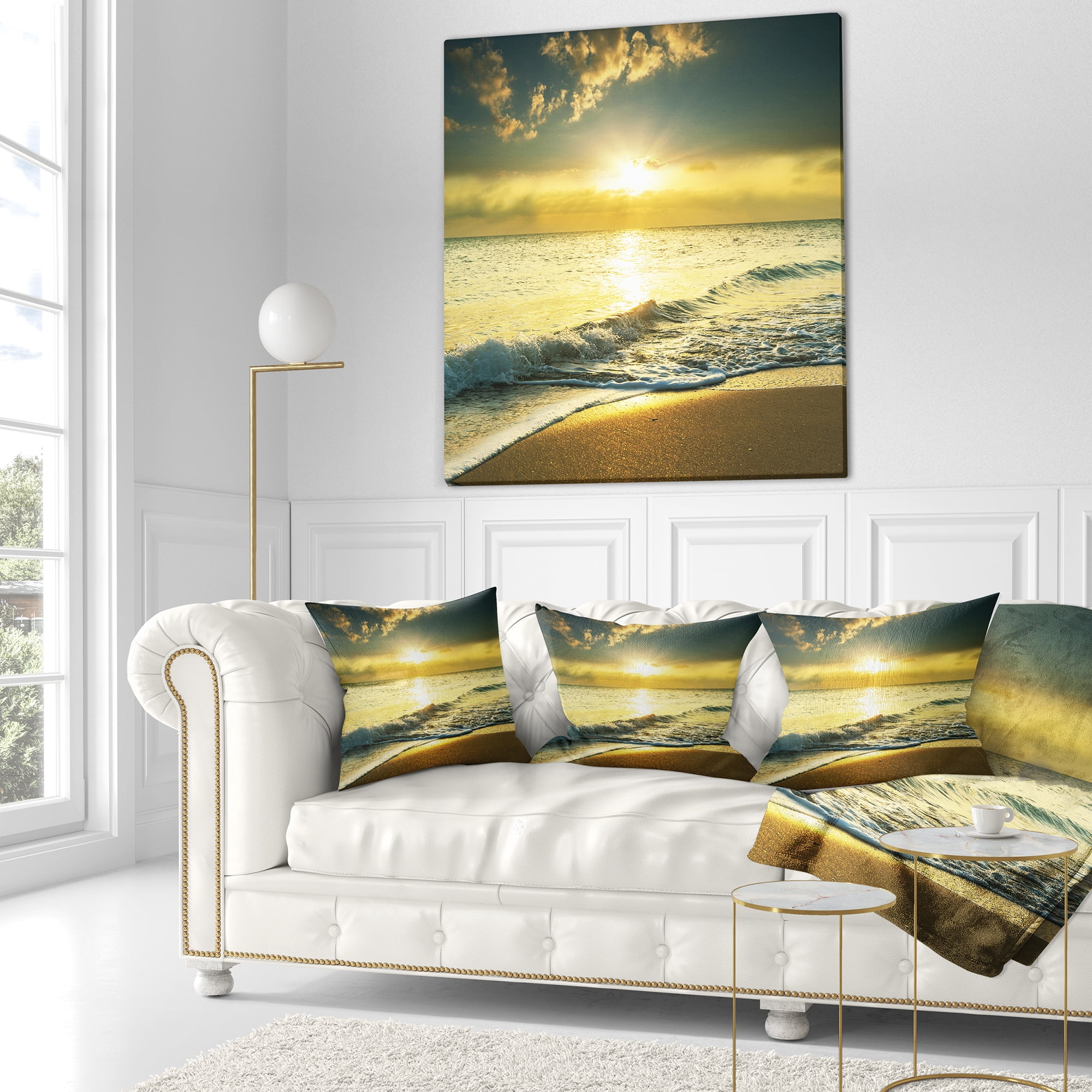 Designart 16" x 16" Sea & Shore Polyester Throw Pillow