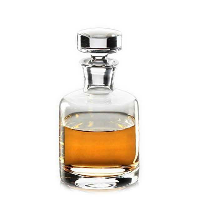 Vino Life Carafe de 24 oz pour Malt et Whisky, Ensemble de 1 avec Bouchon, Fabriquée à Partir de Cristal Sans Plomb. Cette Carafe de 0,71 Litre, Soufflée en Europe par des artisans Experts, Présente une Finition Transparente et un Bouchon Assorti, la Rendant Idéale pour le Rangement de Whisky Ou comme Élégante Vaisselle de Bar pour Recevoir.