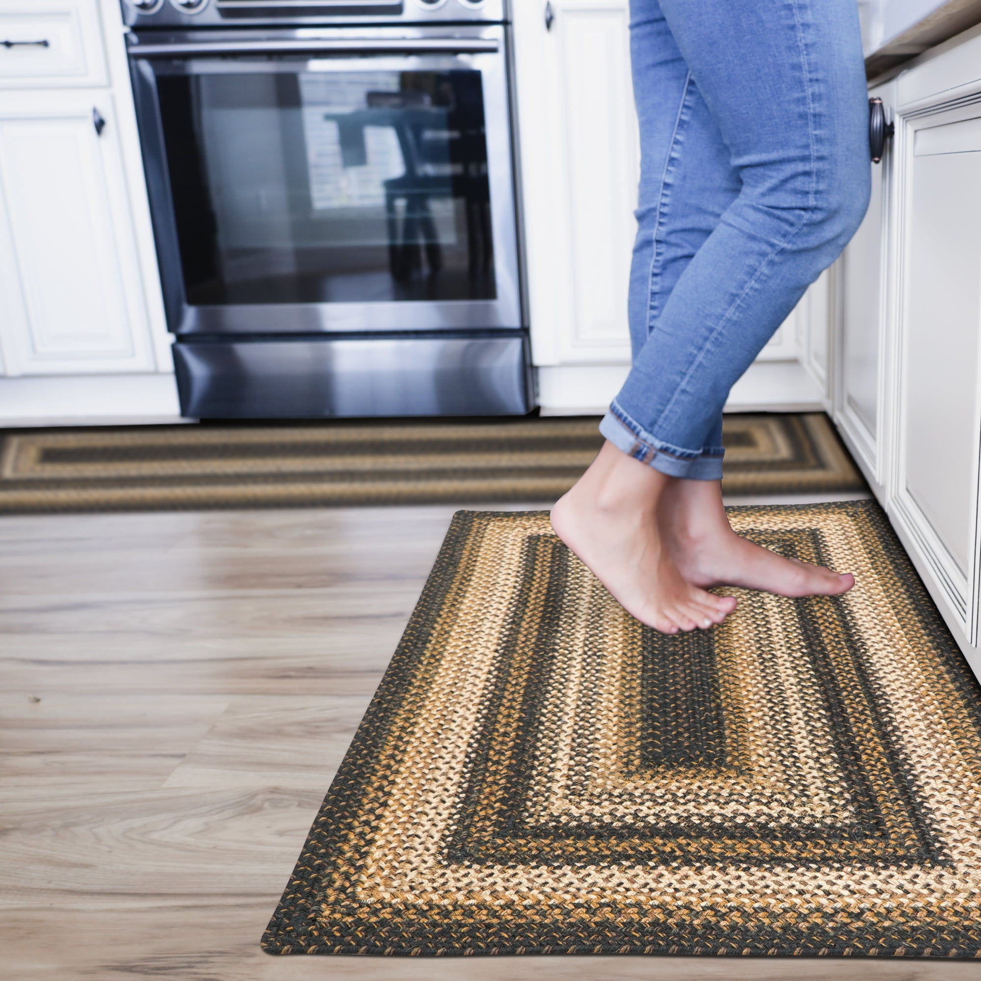 Homespice Kilimanjaro Reversible Black Braided Rugs 27" x 45" Rect. For