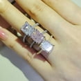 thumbnail image 2 of Anillo de diseño de lujo de nicho de alta gama con corte de flor de hielo europeo y americano para mujeres, 2 of 6