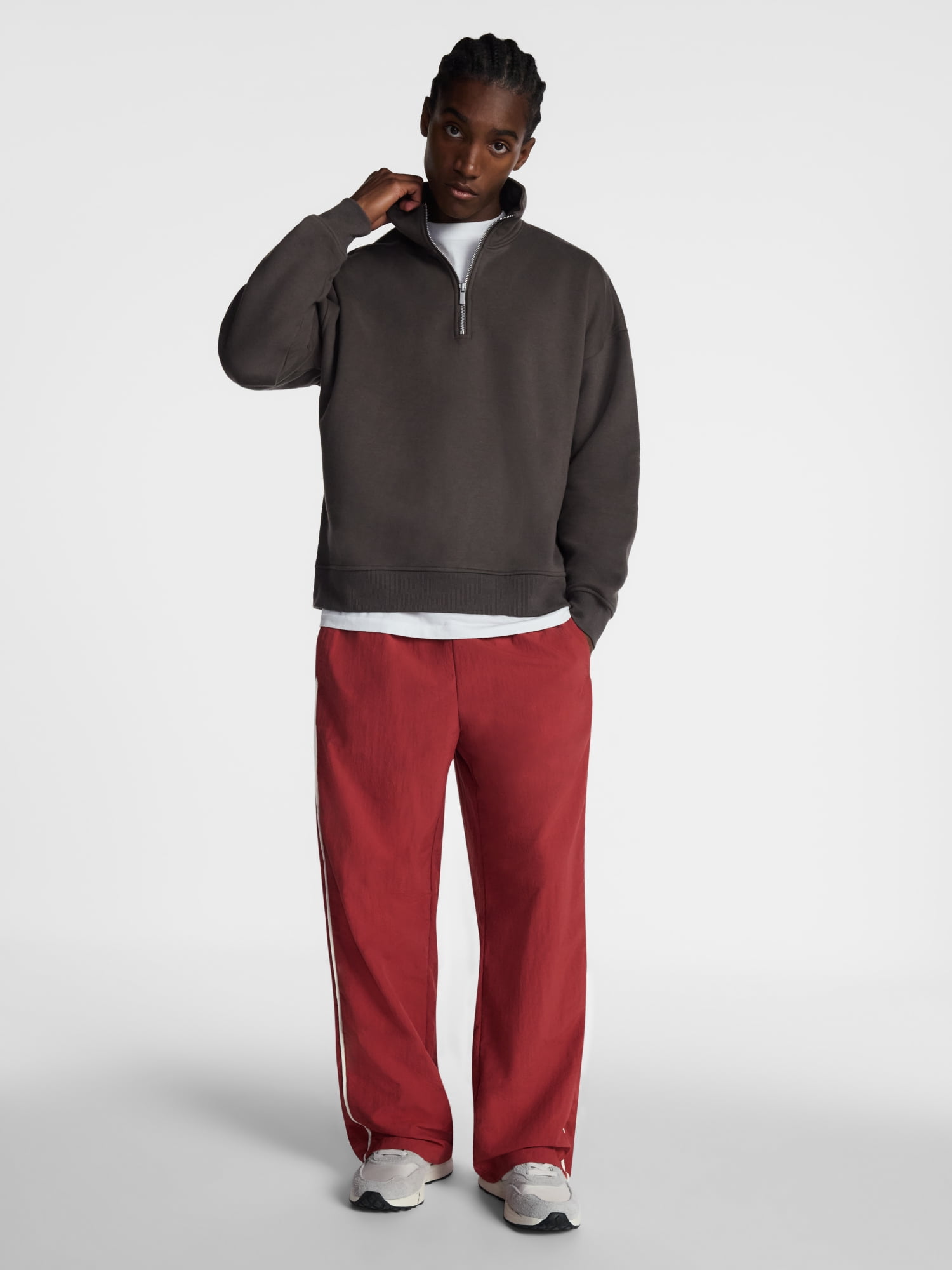 No Boundaries Boxy Fit Quarter Zip Fleece Sweatshirt with Long Sleeves, Men's XS-4XLT