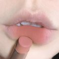 thumbnail image 4 of Lápiz labial mate de terciopelo, hidratante, resistente al agua, duradero, Nude, albaricoque, tinte antiadherente, copa, brillo de labios, cosméticos, maquillaje, 4 of 5