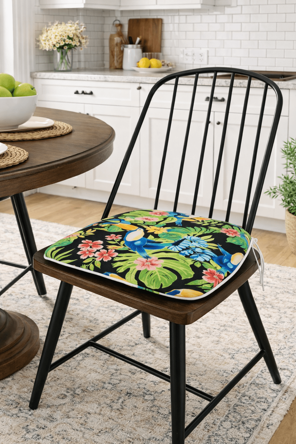 Leumius 4-Pack Outdoor Patio Dining Chair Cushion,All-Weather Water-Repellent U-Shape Thick Foam Seat Cushions with Ties for Garden,Patio & Dining Chairs,17"x16"x2",Green 03