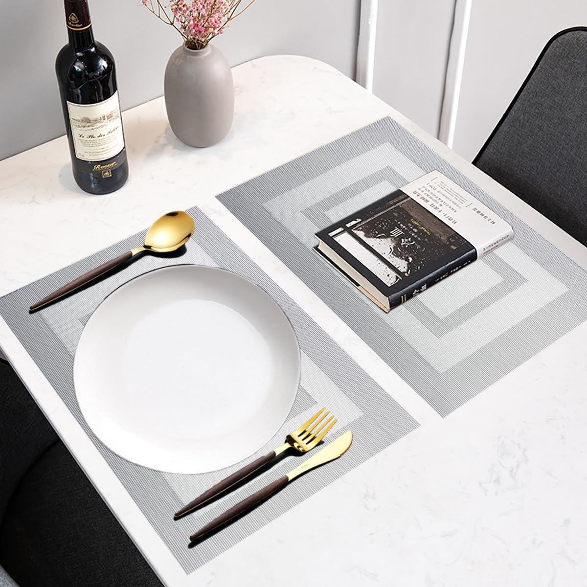 Placemats Set of 6,Washable Woven Place Mats Vinyl Table Mats Non Slip Placemats Heat Resistant Durable Placemats for Dining Table (Silver Black)