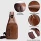 thumbnail image 3 of Mochila bandolera de piel para hombre con puerto USB, 3 of 8