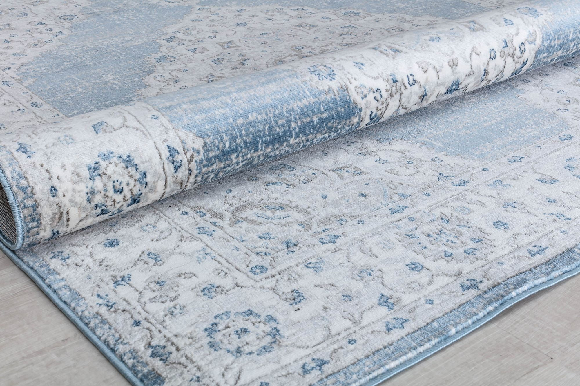Rugs America Silas SM30E Blue Haze Abstract Vintage White Area Rug, 2'6" x 4'