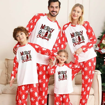 

Christmas Family Matching Pajamas Cute Elk Reindeer Print Pjs Plaid Long Sleeve Tops and Pants Soft Cozy Holiday Sleepwear