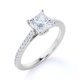 thumbnail image 4 of JeenMata Anillo de Bodas de Moissanita de Corte Princesa de 1 Quilate, Banda Pavé, Moissanita Redonda Engastada Al Ras, Banda Fina en Oro Blanco de 18 K sobre Plata, 4 of 6