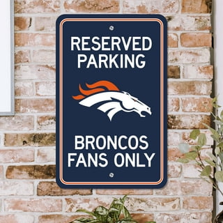 FOCO Denver Broncos 20 Helmet Door Wreath