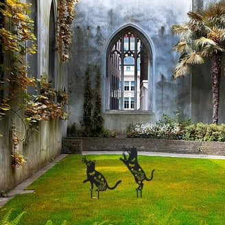 Yinarts SYA-0200 Solar Powered Frog With Motion Detector And Frog