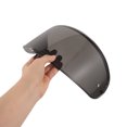 thumbnail image 4 of AURARMLET Visor Repuesto Para Casco Con Protección Antivaho Y Solar En Color Gris, 4 of 5