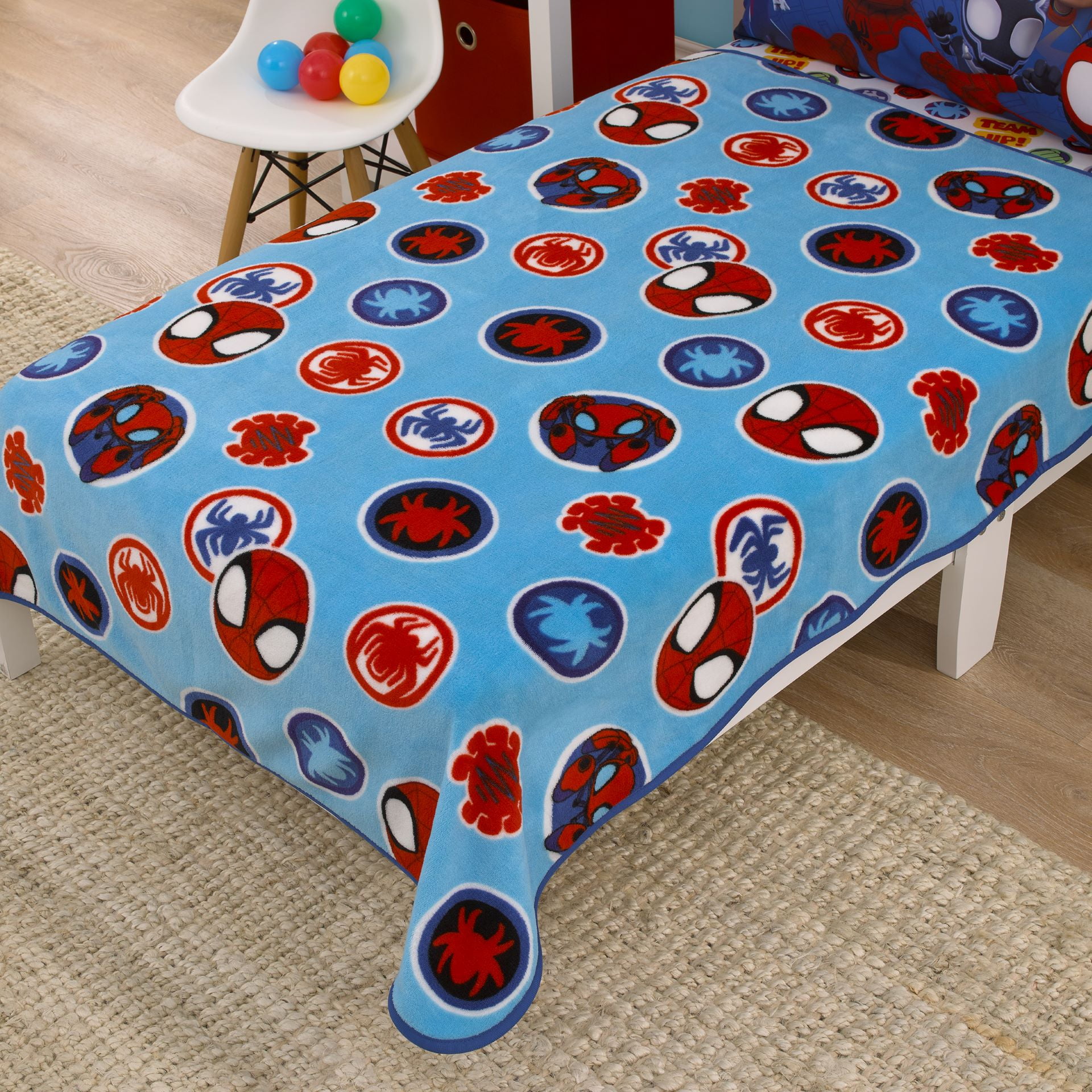 Marvel Spidey Let's Swing Plush Toddler Blanket, Blue, Red, 40"x50", Boy