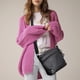 thumbnail image 2 of Bolso de Mensajero de PU Suave Likrtyny Negro, 2 of 8
