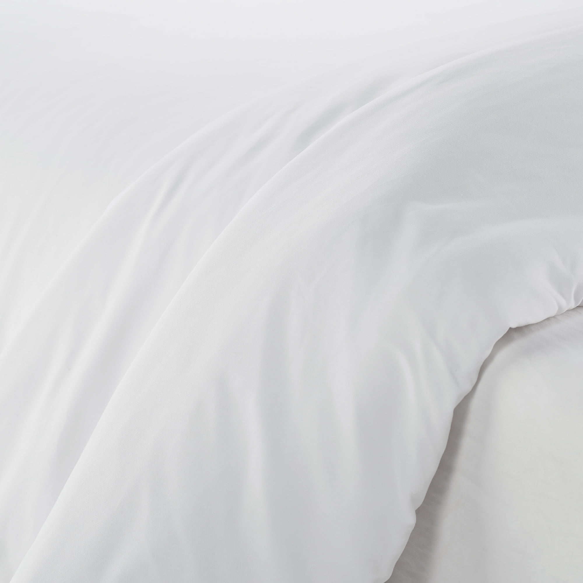Serta Simply Clean 3-Piece Solid Duvet Set, White, King