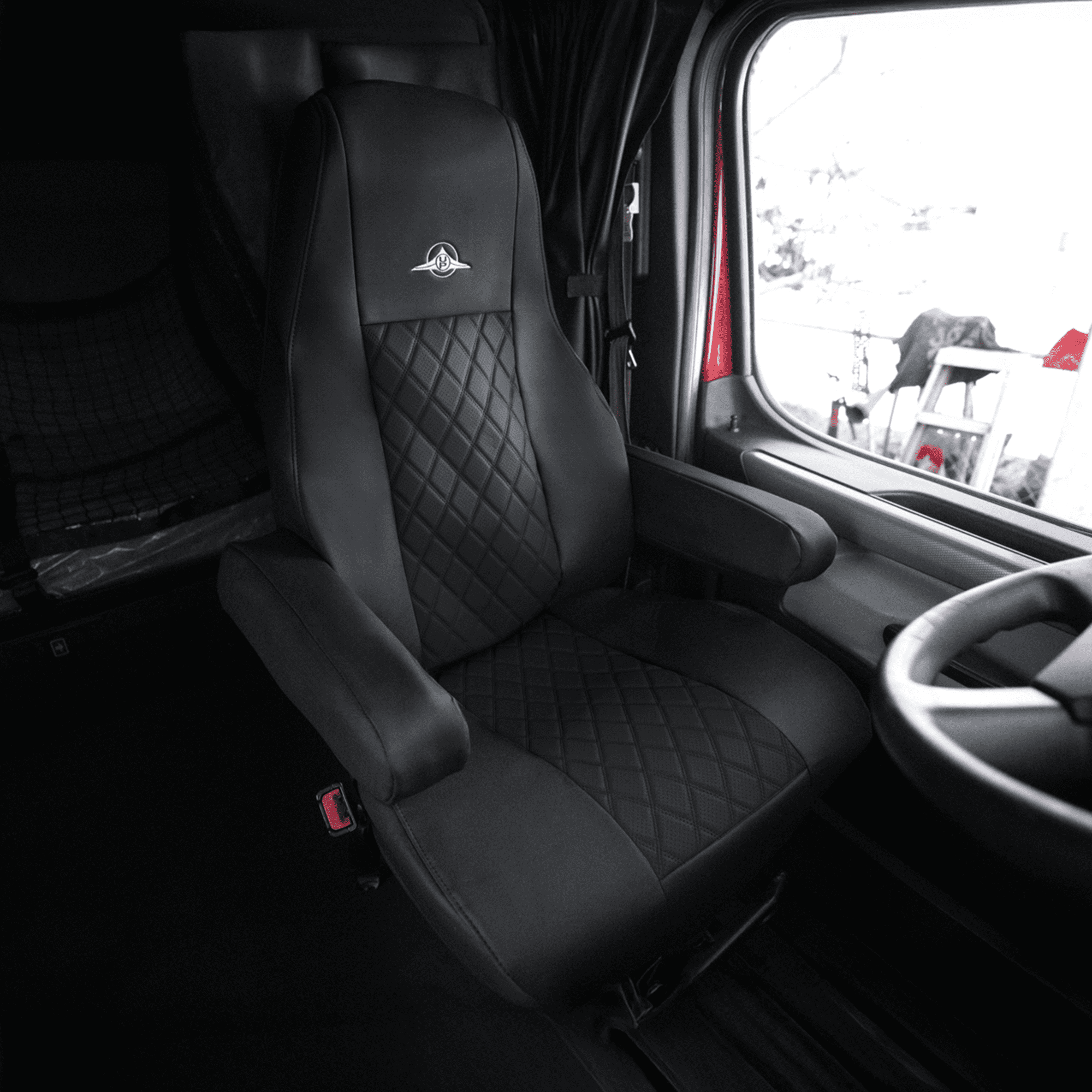 Freightliner Cascadia 2008-2026 Seat Cover – Premium Semi Truck Seat Protector – Fits Cascadia Models – Durable & Comfortable- Gray