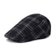 thumbnail image 1 of Gorra plana de algodón o mezclilla a cuadros en blanco y negro para hombre, 1 of 1