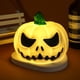 thumbnail image 5 of Xihbxyly Luz Led de Halloween, Diseño Colgante de Fantasma, Funciona con Pilas, Decoración Navideña Divertida, Decoración para El Hogar y La Oficina, Ideal para Fiestas, 1 Luz, 3 Pilas de Botón Inclu, 5 of 7