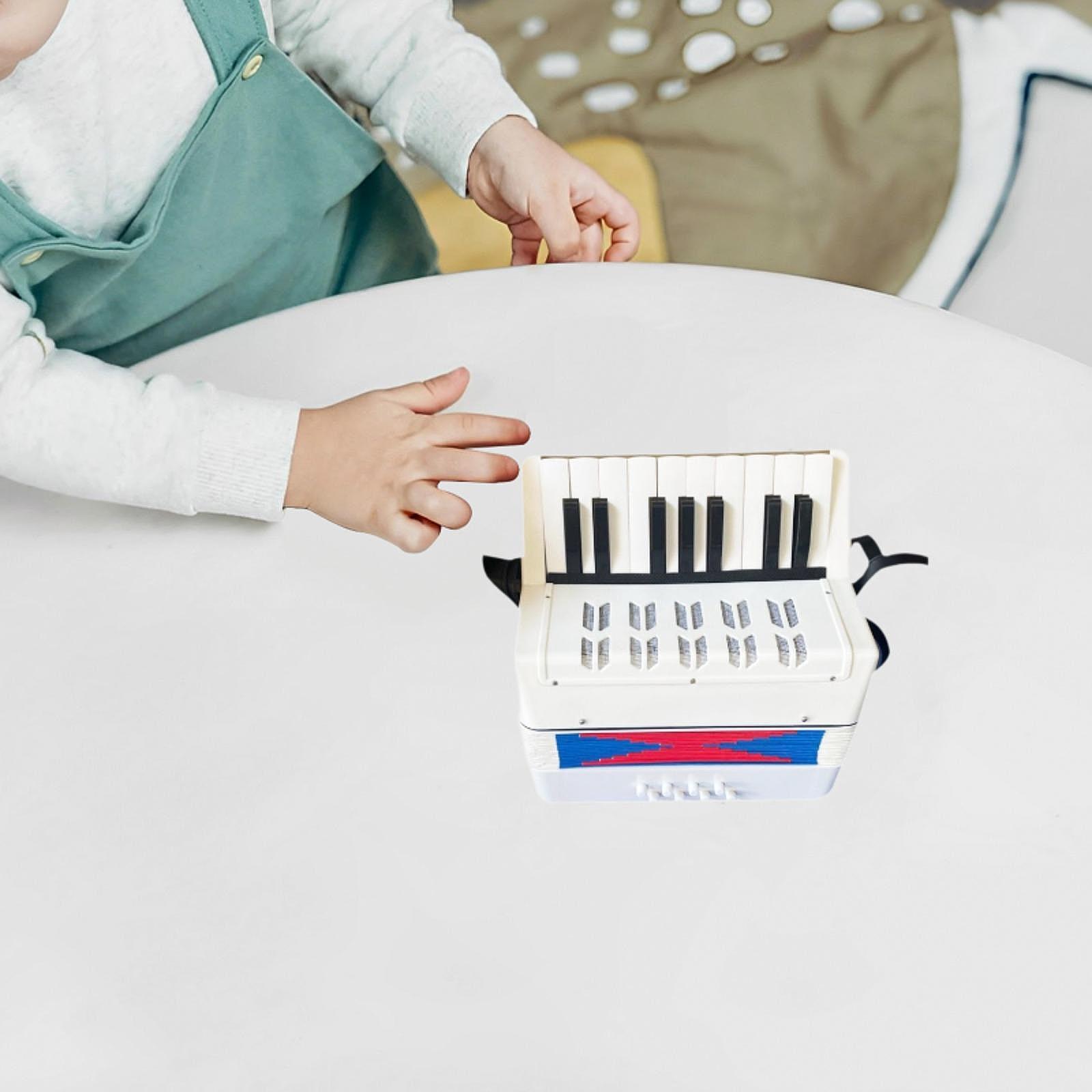 LeeQinersw Accordion 17 Keys 8 Bass Piano Portable Enlightenment Sturdy Musical Instrument