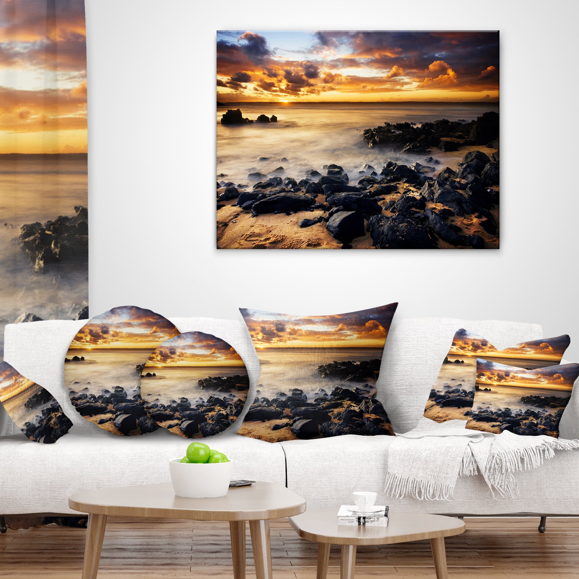 Designart Beautiful Sunset at Philip Island - Landscape Printed Throw Pillow - 18x18