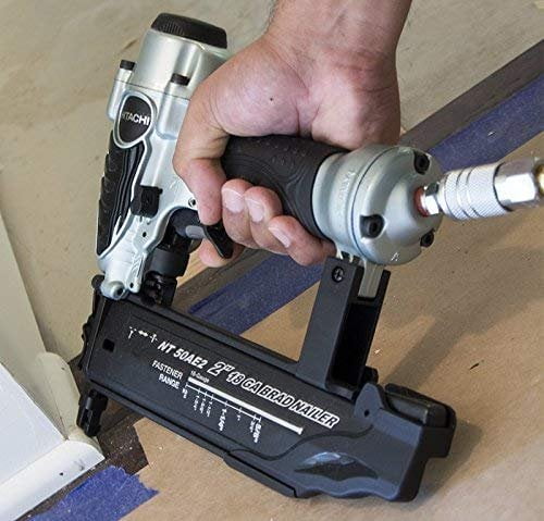 Hitachi NT50AE2 18-Gauge 5/8-Inch to 2-Inch Brad Nailer