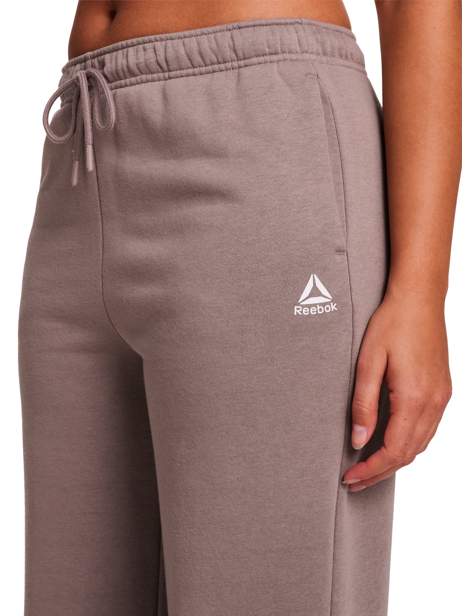 Reebok Women's and Women's Plus Sport Core Crewneck and Straight Leg Pant 2-Piece Set, Sizes XS-4X