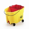 thumbnail image 2 of Cubeta Para Agua Sucia Rubbermaid Roja Separador Accesorio Cubeta Exprimidora Rubbermaid Separador Agua Sucia, 2 of 4