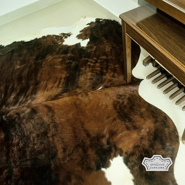 100% Genuine Leather Cowhide Rug in Dark Tricolor  | Medium 5' x 7'| Best Price Guaranteed