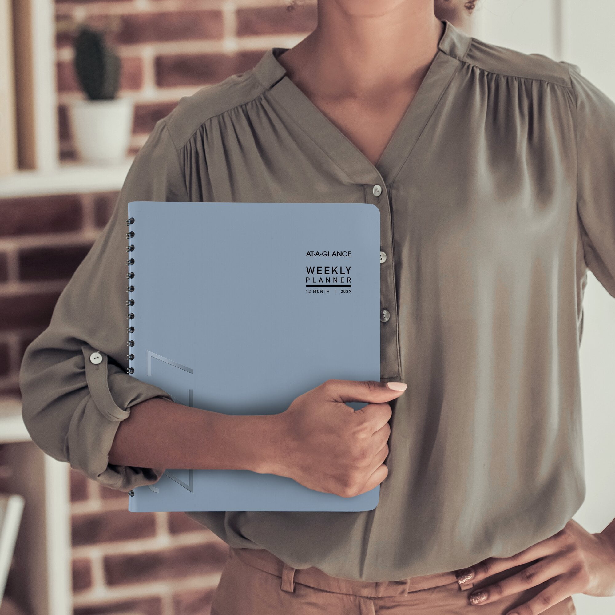 AT-A-GLANCE Contemporary 2027 Weekly Monthly Planner Drizzle Large 8 14 x 11 -
