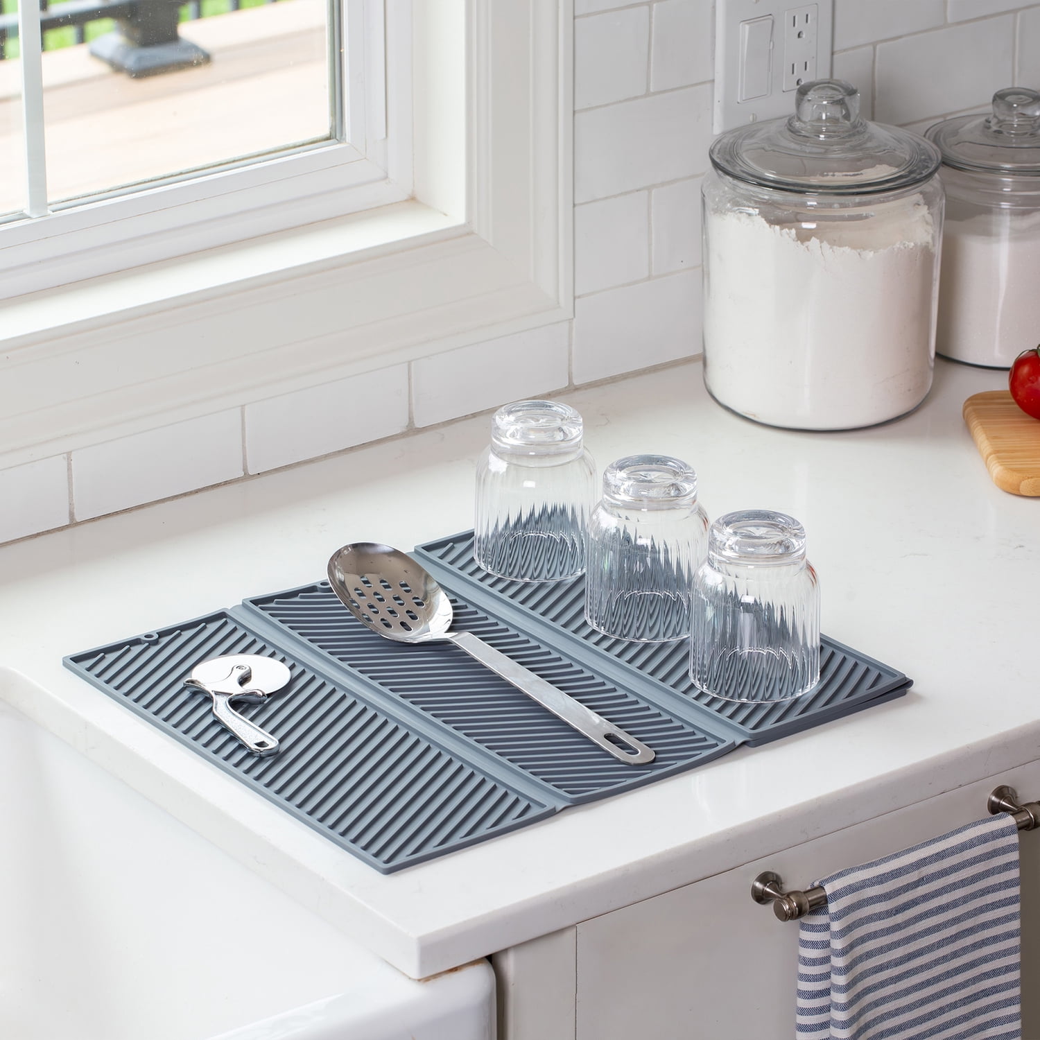 Better Houseware Expandable Silicone Drying Mat , 3419