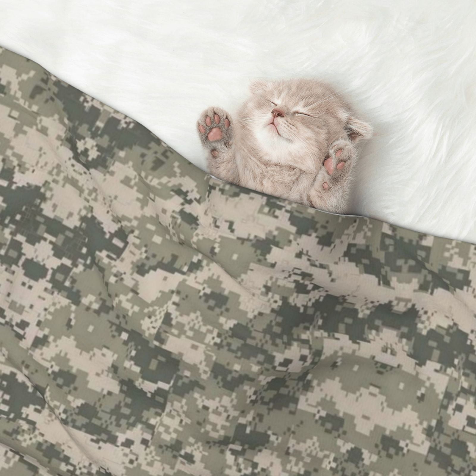 Army Digital Camouflage Dog Blanket Soft Warm Flannel Cat Blanket Great Pet Throw for Cats Puppy Small Medium Large Dog