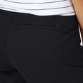 thumbnail image 2 of Pantalones cortos Lee Legendary 7 Chino para mujer, talla 20, color negro, 2 of 3