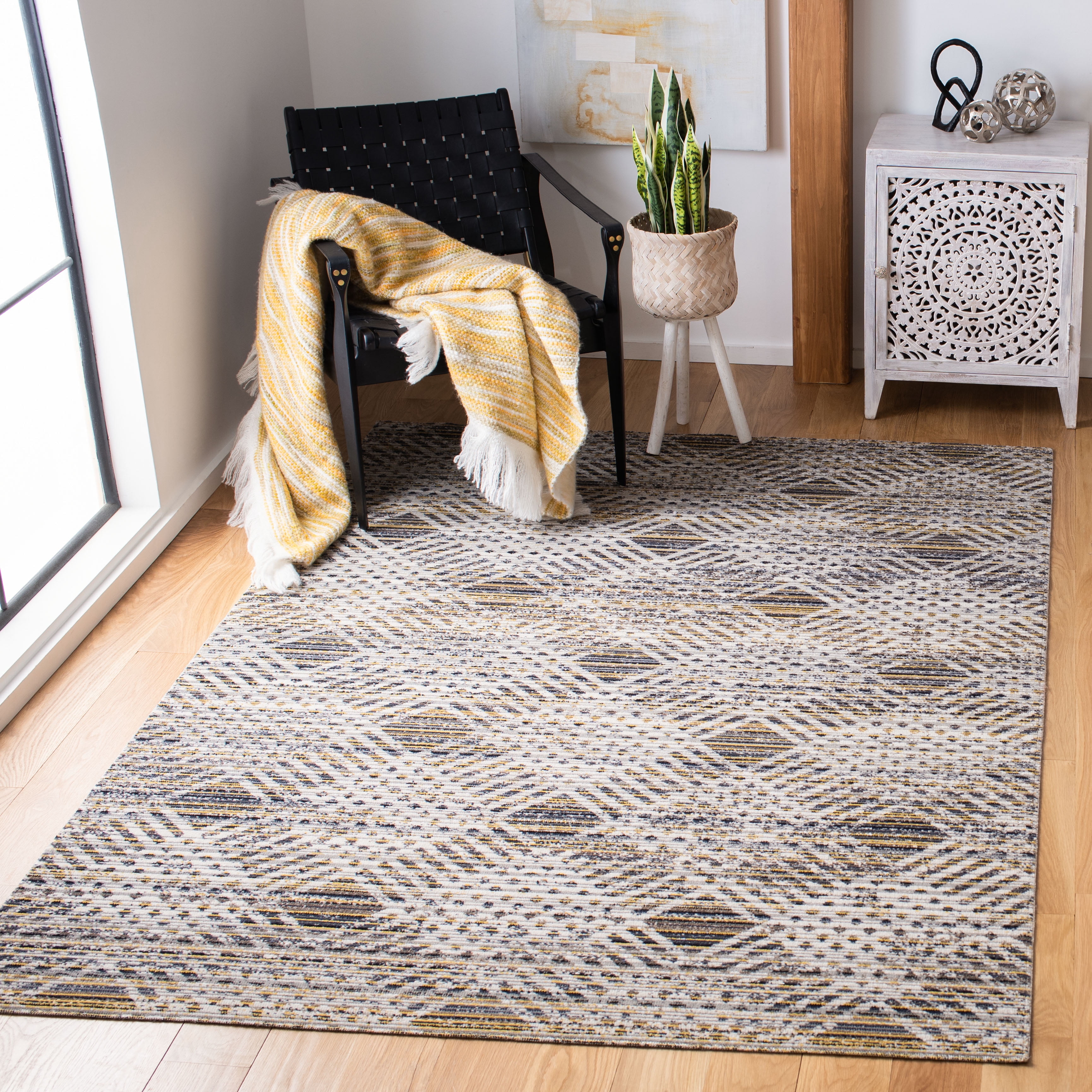 SAFAVIEH Montage Hedley Geometric Indoor/Outdoor Area Rug, Dark Grey/Grey, 5'1" x 7'6"