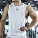 thumbnail image 2 of Camiseta para Hombres Moda Hombres Casual Color Sólido Fitness Ropa Deportiva Camiseta de Cuello Redondo, 2 of 6