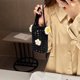 thumbnail image 4 of Bolso de ganchillo para mujer con monedero de flores hecho a mano regalo de encanto suave para amigos Hugtrwg Para estrenar, 4 of 9