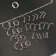 thumbnail image 3 of Anillos de aro para la nariz, anillos de nariz de acero inoxidable, pendientes en forma de L, tornillo para nariz, tragus, cartílago, hélice, pendientes de aro, piercing de nariz, joyería para mujer, juego de pendientes de aro de acero inoxidable, joyería perforada Rojo Verde, 3 of 4