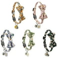 thumbnail image 4 of Collar de gato Greeniant con pajarita y campana ajustable para gatito cachorro Numero 5, 4 of 6
