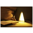 thumbnail image 4 of pequeña luz de noche Irfora Triángulo Flip Lámpara Sensor de ángulo Brillo Ajustable USB Recargable Protección ocular Luz nocturna Lámpara de alimentación de cabecera Irfora pequeña luz de noche, 4 of 7