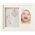 thumbnail image 1 of Marco de fotos de bebé con escayola, tamaño 23x28 cm, color blanco, marco estampado set huellas de manos y huellas Ormromra LL-1436, 1 of 4