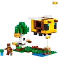 thumbnail image 4 of LEGO Minecraft Le chalet des abeilles 21241 Ensemble de construction (254 pièces), 4 of 6