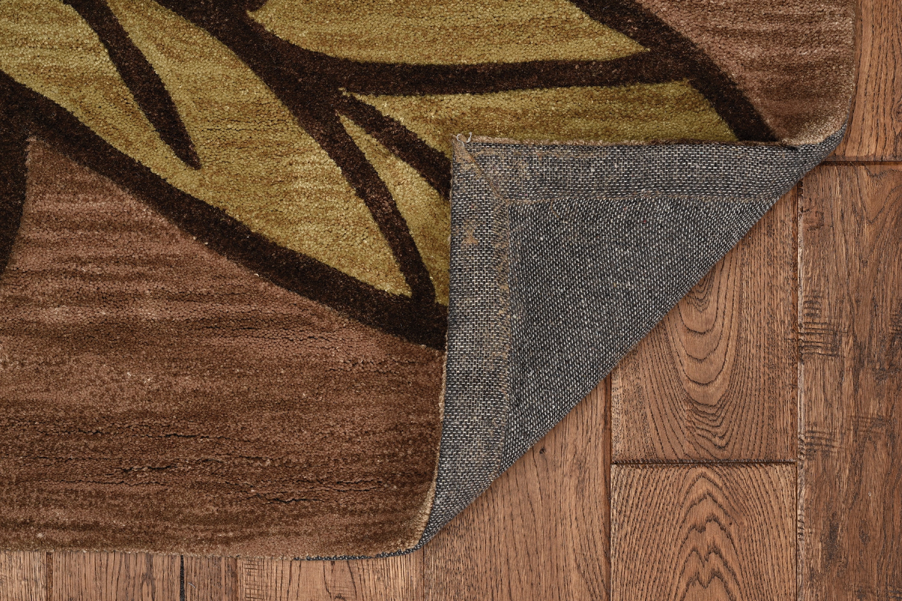 Linon Trio Space Dyed Floral Area Rug