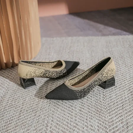 

Women‘s Pointed Toe Chunky Heel Pumps Low Heel Knit Shoes