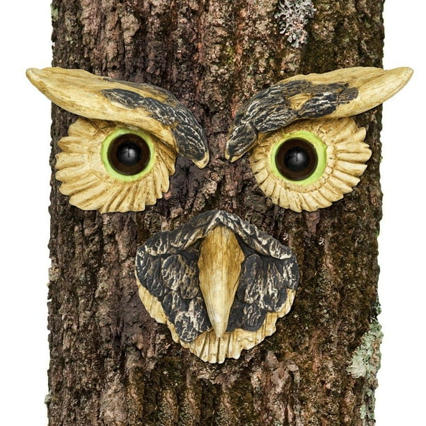 Bits and Pieces Owl Face Tree Hugger Garden Peeker Yard Art