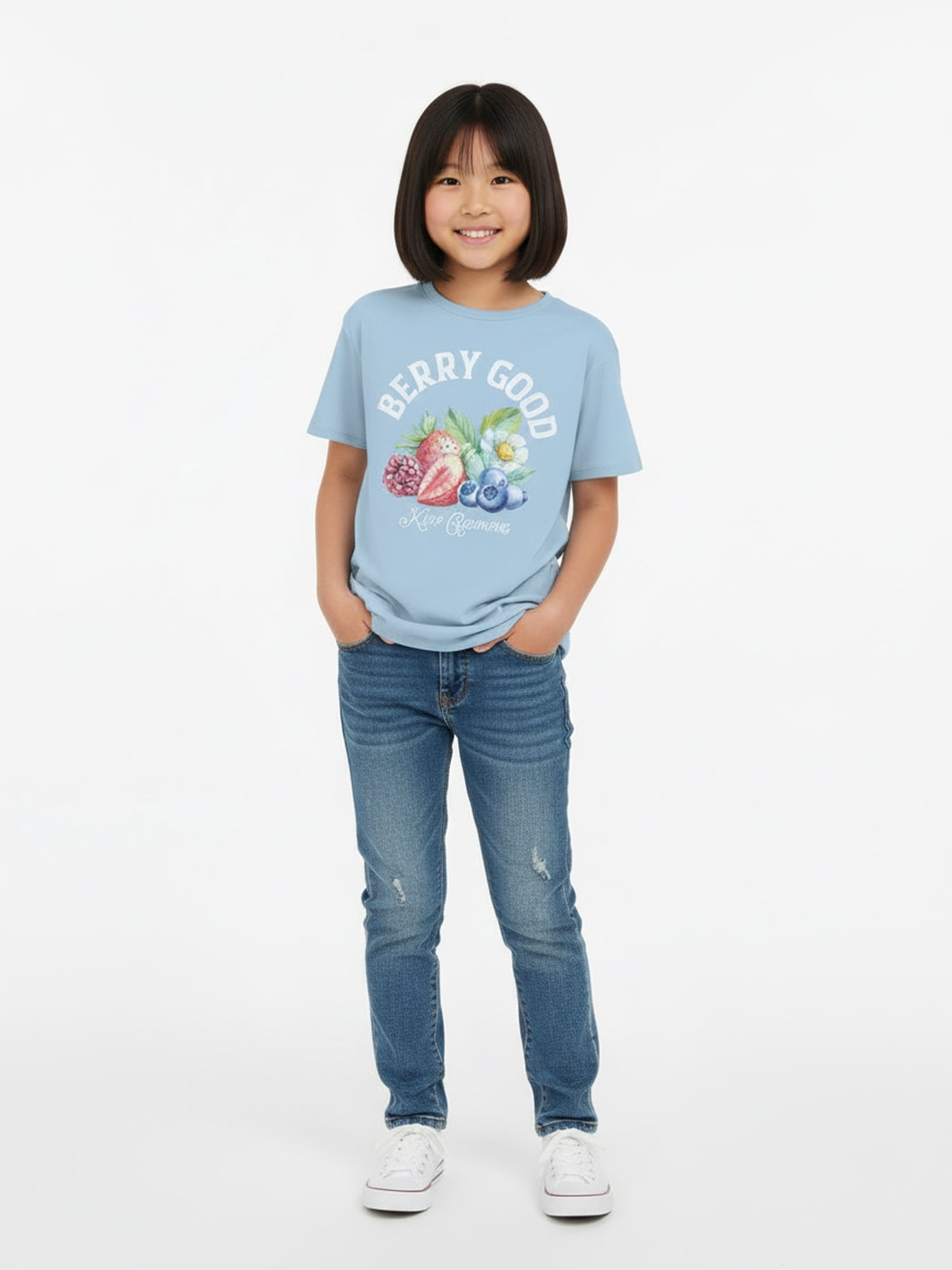 Wonder Nation Girls Berry Good Graphic T-Shirt with Short Sleeves, Sizes 4-18